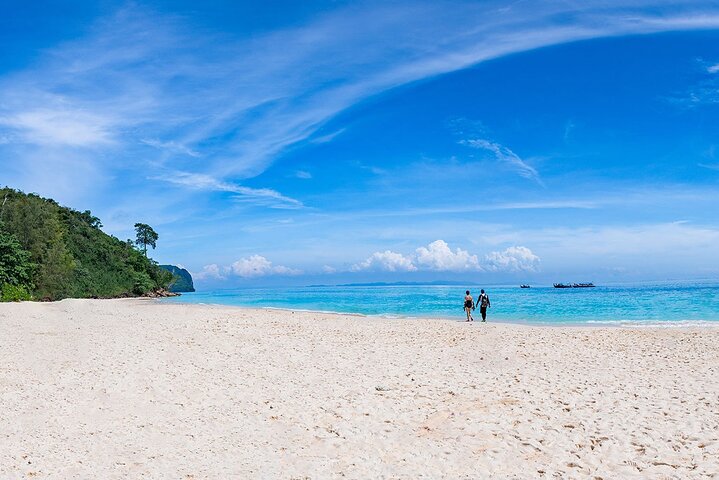 Phi Phi Islands One Day Tour By Speedboat from Krabi
