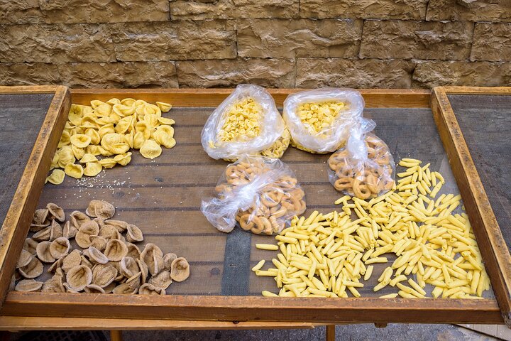 Bari’s Ultimate Street Food Tour - Small Group by Do Eat Better