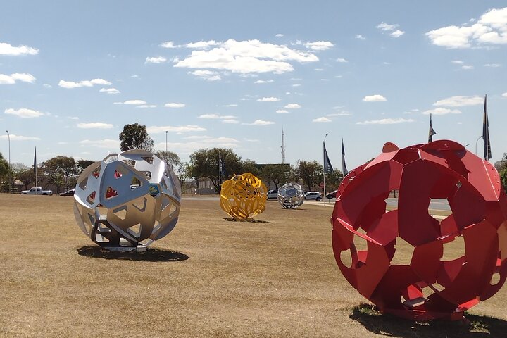 Private City Tour in Brasilia – Complete Tour with Guide”