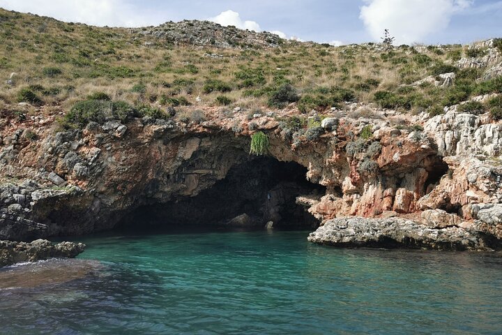 8-Hour Boat Tour from Castellammare del Golfo to San Vito Lo Capo