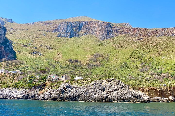 8-Hour Boat Tour from Castellammare del Golfo to San Vito Lo Capo