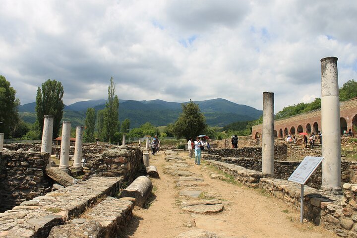 Sightseeing Transfer from Skopje to Ohrid with a stop at Bitola