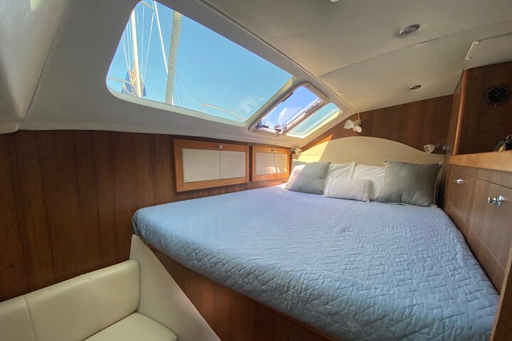 Private Full Day, Fun Day SY Mazu -Luxury Gemini Legacy Catamaran