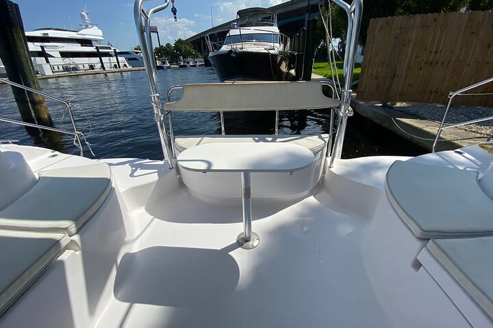 Private Full Day, Fun Day SY Mazu -Luxury Gemini Legacy Catamaran