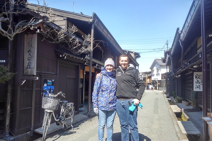 Takayama Local Food & Sake Culture Tour, Licensed Guide