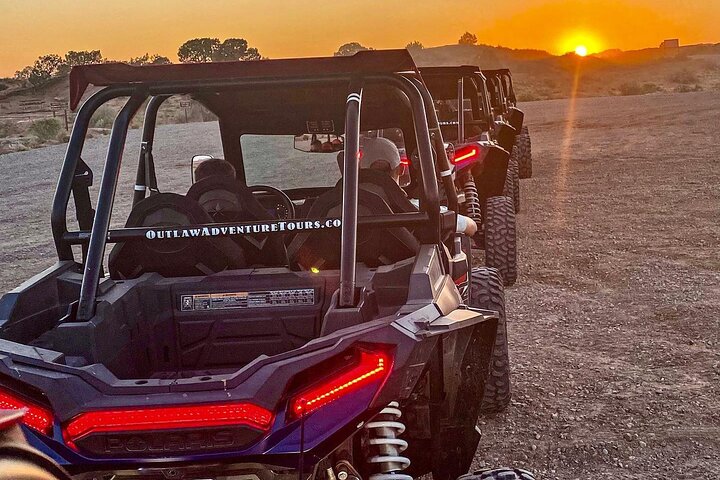 Top-Rated Moab You-Drive UTV Tour: Fins N Things & Hell’s Revenge
