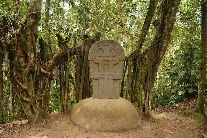 Private Jeep Tour to the Surroundings of San Agustín