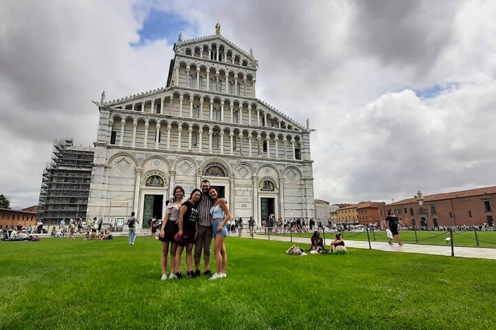 Best of Pisa: Small Group Tour with Admission Tickets