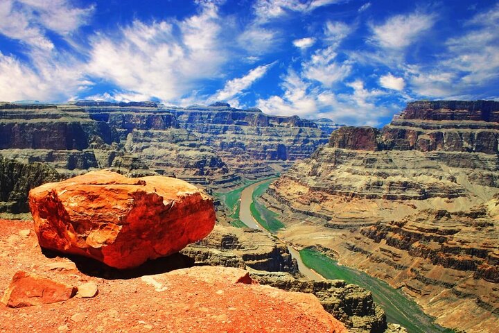 Grand Canyon West, Hoover Dam Stop,Wi-Fi,Optional Lunch & Skywalk