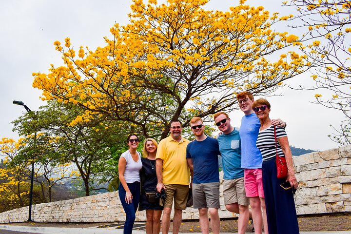 Guayaquil Private Experience - City Tour for Seniors