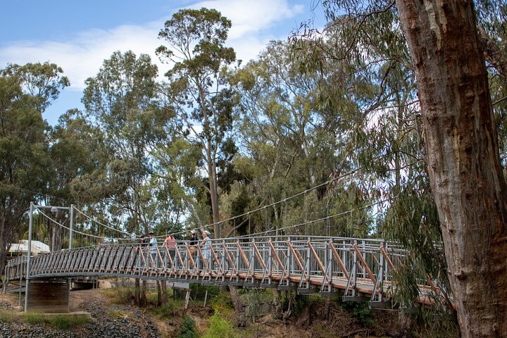 Echuca Guided E-Bike Cycling Tour with local guide