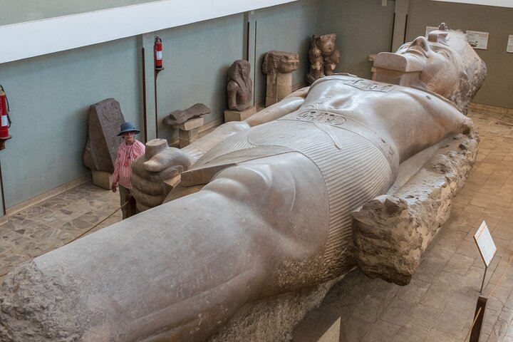 Private Day Tour Saqqara Pyramids, Memphis and Dahshur Pyramids
