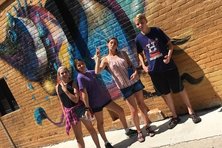 Fresno City Scavenger Hunt Excursion by Crazy Dash