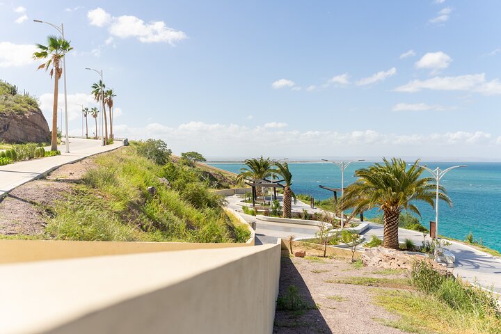 La Paz Beaches Half Day Tour
