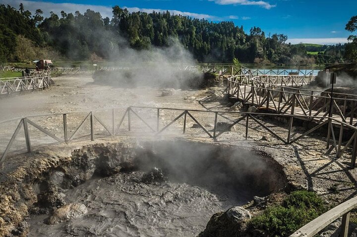 Furnas Volcano & Tea Plantation With Traditional Lunch, East Tour