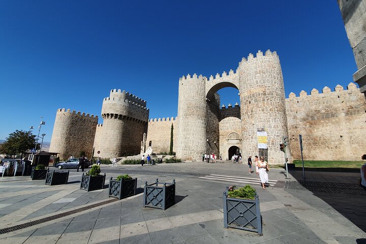 Three World Heritages Sites - Toledo, Segovia and Ávila Private Tour from Madrid