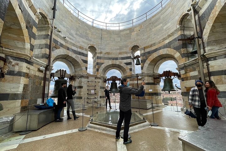 Best of Pisa: Small Group Tour with Admission Tickets