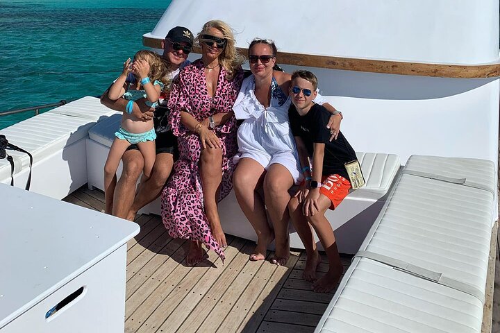PRIVATE! | Full Day Charter Boat Trip| Up to 14 | Snorkeling and Islands tour