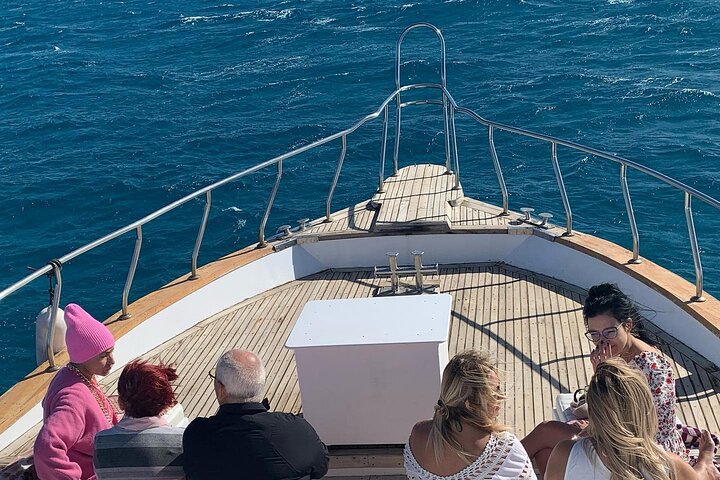 PRIVATE! | Full Day Charter Boat Trip| Up to 14 | Snorkeling and Islands tour