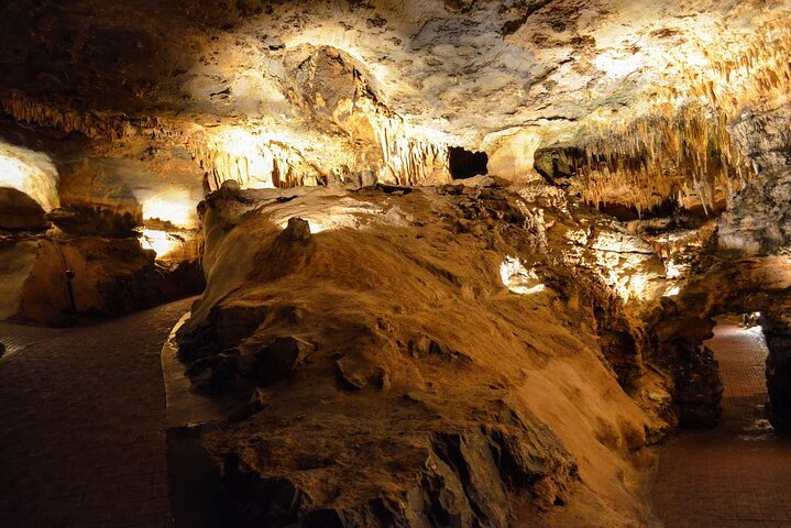 Shenandoah National Park, Luray Caverns Small Group from D.C.