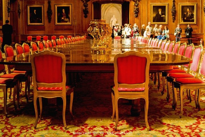 Windsor Castle & St George's Chapel Private 3-hour Walking Tour