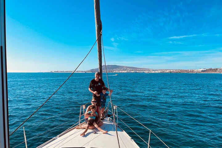 La Maddalena Archipelago Sailing Tour with Lunch from Palau