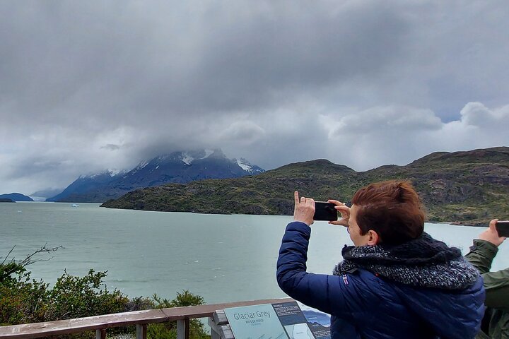 Private Torres del Paine & Milodon, departing from Punta Arenas