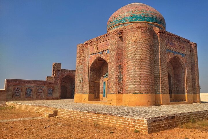 UNESCO World Heritage Tour Near Karachi