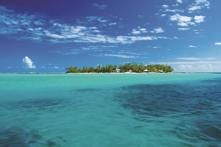 Full Day Tour 5 Island to Ile Aux Cerfs Incl. Lunch and Transfer