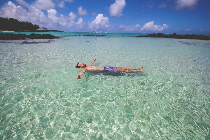 Full Day Tour 5 Island to Ile Aux Cerfs Incl. Lunch and Transfer