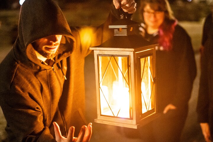 Milwaukee Morbid Mirrorlight Ghost Tours