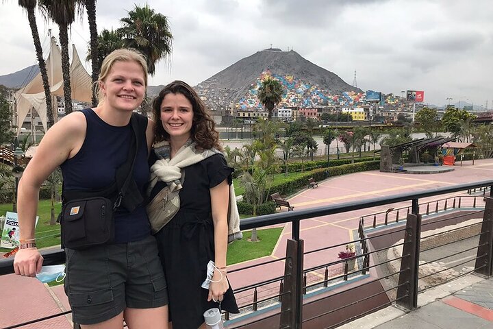 A Journey Through Time: Lima's Historic Center & Catacombs Tour