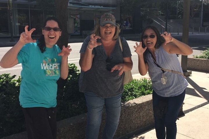 Participate in a Fun Scavenger Hunt in Omaha by Wacky Walks