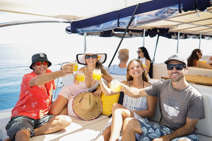 South Sea Sailing Full Day Trip with Lunch & Drinks (min 5 years)
