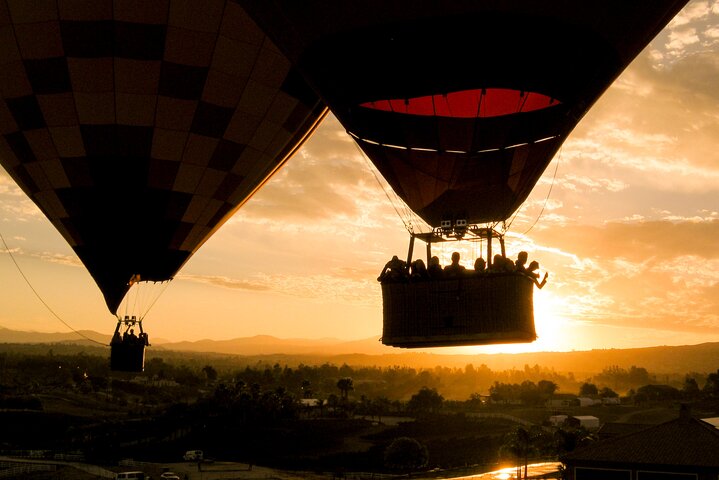 Sunrise Hot Air Balloon Flight over the Temecula Wine Country