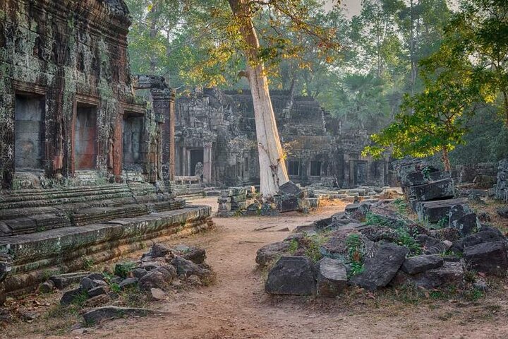 Phnom Penh to Siem Reap by Private Car or Minivan
