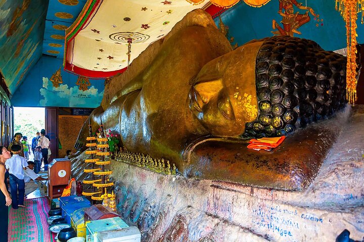 Phnom Penh to Siem Reap by Private Car or Minivan
