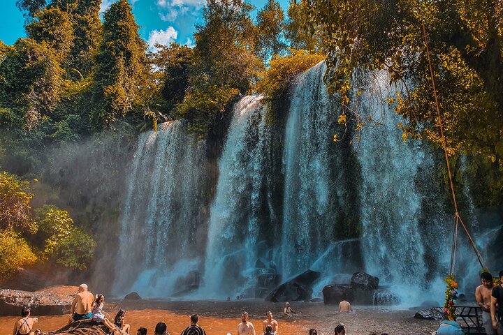 Phnom Penh to Siem Reap by Private Car or Minivan