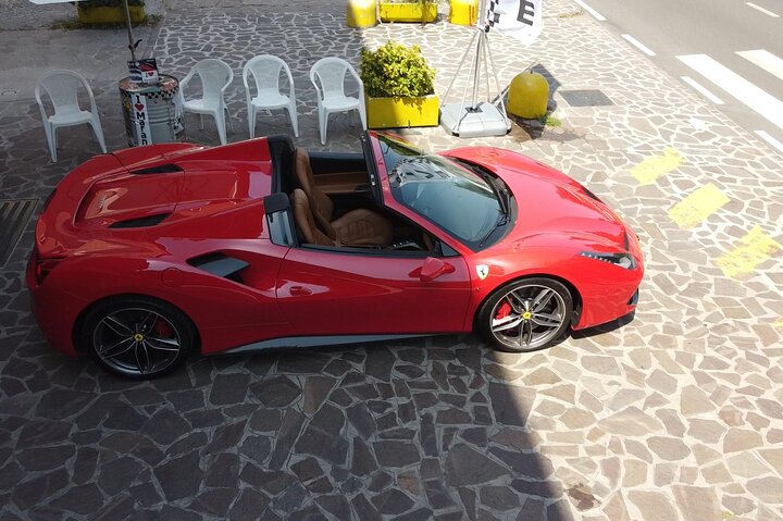 Ferrari 488 Private Test Drive in Maranello