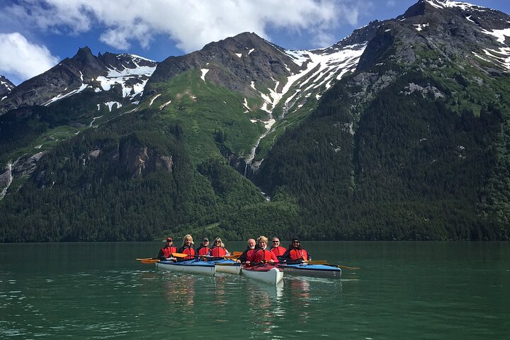 Chilkoot Lake Kayaing - Departing from Haines.