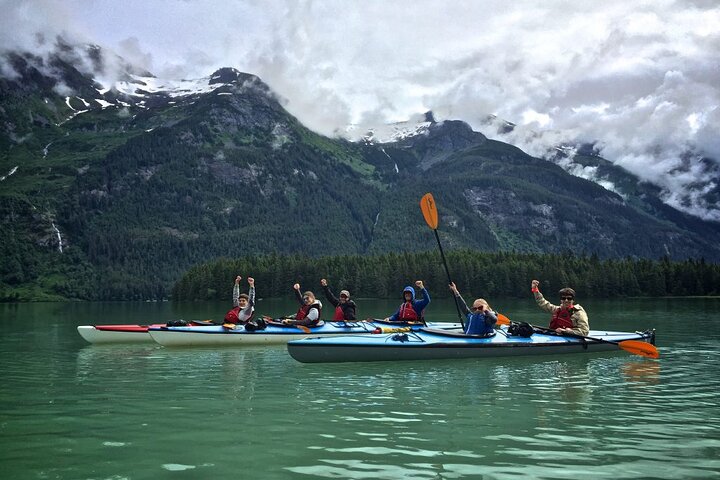 Chilkoot Lake Kayaing - Departing from Haines.