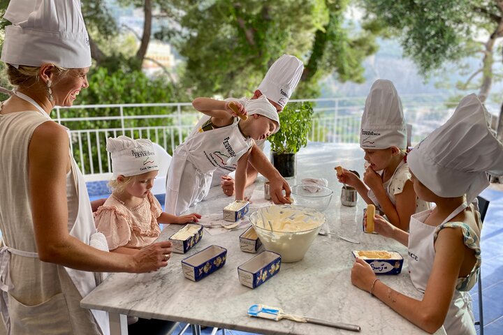 Sorrento: Cook Like a Local with a Stunning Sea View