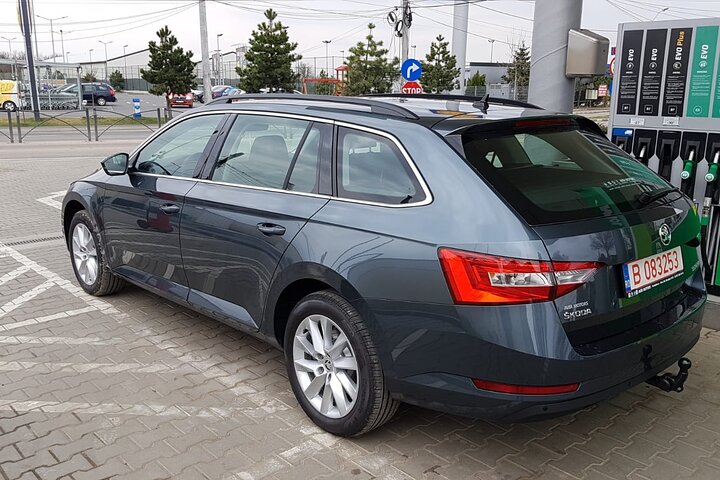 Tulcea to Bucharest - Private Guided Transfer - Car and Driver