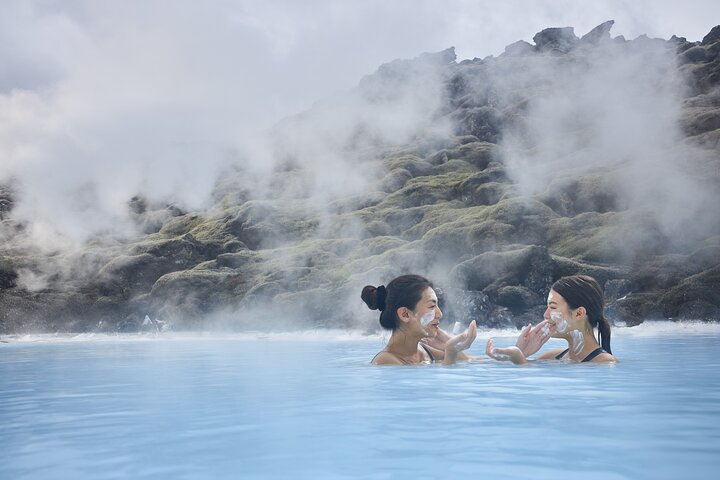 Blue Lagoon Admission with Mask, Drink, Transfers from Reykjavik