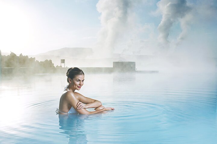 Blue Lagoon Admission with Mask, Drink, Transfers from Reykjavik