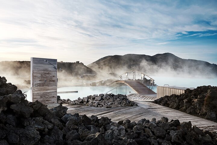 Blue Lagoon Admission with Mask, Drink, Transfers from Reykjavik