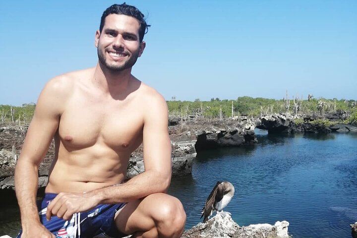 Full day Lava Tunnels Tour from Isabela Island