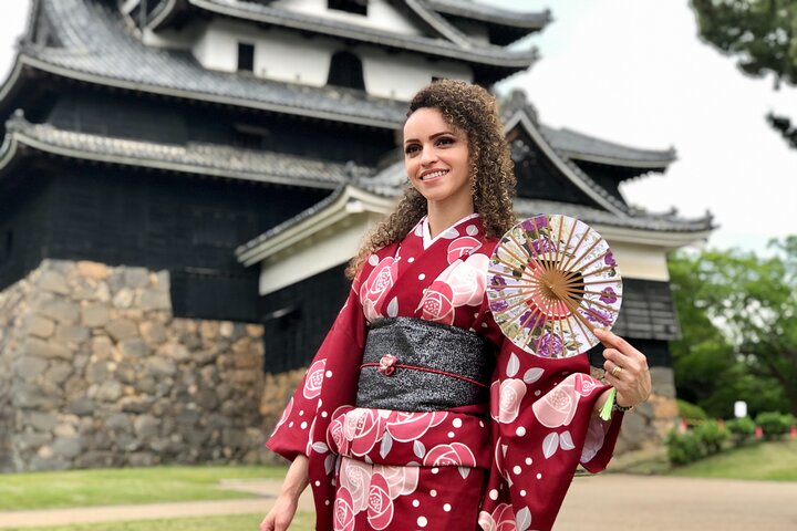 Private Kimono Elegant Experience in the Castle Town of Matsue