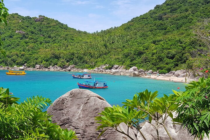 5 Islands Full-Day Tour Around Koh Tao and Koh Nangyuan