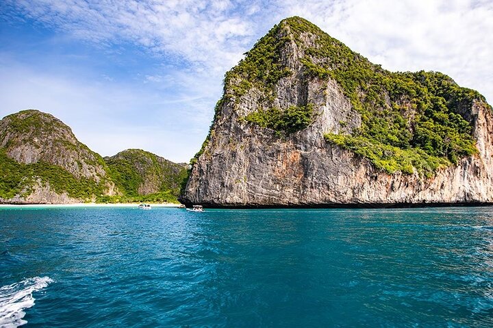 Phi Phi Island Half Day Tour From Phi Phi by Longtail Boat